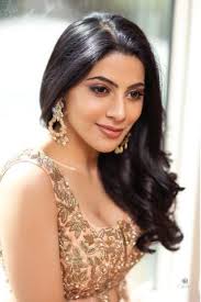 She was born on 4 october 1991 to parents digambar tamboli and pramila. Nikki Tamboli Wiki Age Height Boyfriend Family Biography More