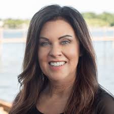 Amanda Derrick — The Sarver Group