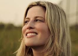 Jenn Chenoweth's Autobiographical "Light As A Feather (Good Shepherd)"  Revels In The Freedom Of Surrender