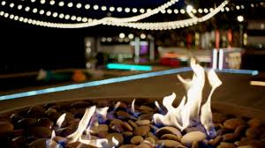 Fire brick is a thick brick that is kilned to stand up to high temperatures. Uv0vwhhbrkujym
