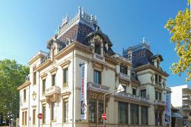 Bekannt wurde der fall erst, nachdem sich eine angehörige einer betroffenen person an die leipziger volkszeitung gewandt hatte. Institute Lumiere Kino Museum In Der Strasse Des Ersten Films In Lyon Frankreich Franks Travelbox