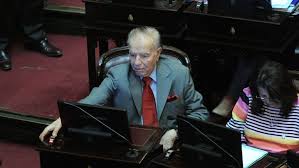 Había nacido en 1933 en la ciudad uruguaya de montevideo y llegó a buenos aires en 1965, lugar que eligió para. Hwst0qqjexo4im