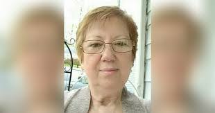 Courtney Denney's Instagram, Twitter & Facebook