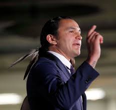 While still at the university, kinew also worked as a correspondent with al jazeera america for the documentary series fault lines. Mayor Believes Wab Kinew S Apologies Are Sincere Winnipeg Free Press