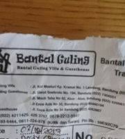 We strive to get hotel 3 star standard service with affordable price. Bantal Guling Gatsoe Prices Lodge Reviews Bandung Indonesia Tripadvisor