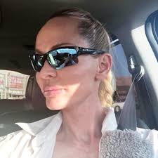 Mary Bardouche (@MBardouche)