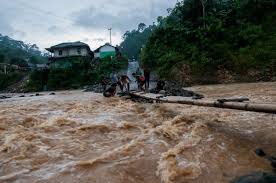 443 likes · 2 talking about this. Lima Warga Meninggal Akibat Banjir Bandang Flores Timur