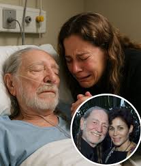 HOT NEWS: Just 22 Minutes Ago in Miami, Florida — Annie D'Angelo, Wife of  92-Year-Old Country Music Legend Willie Nelson, Tearfully Confirmed That  His Longtime Illness Has Returned. The News Has Sparked
