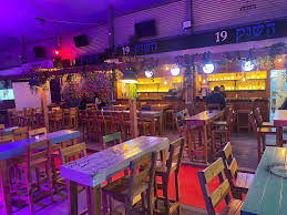 השוק 19 Hashuk - בר מסעדה