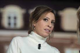 Léa Salamé : 5 choses à savoir sur la star de France 2 (il y a des