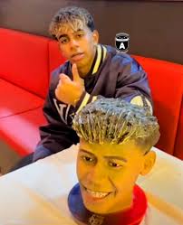 🇧🇷🏴󠁧󠁢󠁥󠁮󠁧󠁿🤯😭 L'attaquant brésilien Antony, dont le transfert à  Manchester United a coûté plus de 100 millions de dollars, a eu une  excellente opportunité de marquer son premier but en Premier League après