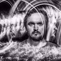 Colin Cage: Actor, author and screenwriter in…