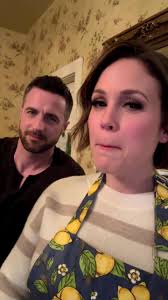 Brendan Penny and Erin Krakow share a few laughs while filming The Wedding  Cottage! 😜 (🎥 via Instagram) #brendanpenny #erinkrakow #theweddingcottage 