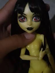 Gen 1 Cleo de Nile doll body for sale?