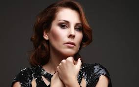 Funda Arar, Turkish singer portrait, hoot, beautiful woman, black dress,  make-up, HD wallpaper