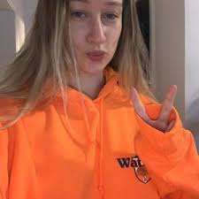 Rachel Curl (@rachelcurl8)