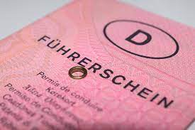 Das bedeutet allerdings auch, dass die zeiten ohne führerschein für verschiedene autofahrer bei 1 monat fahrverbot unterschiedlich sind. Fuhrerschein Weg Ab Wie Viel Punkten Gibt Es Ein Fahrverbot