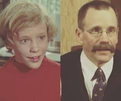 Here's Dallas TX. born former child actor and now retired veterinarian,  Peter Ostrum, posing for a pic with Cheyenne, at FanBoy Expo. Peter is  known for portraying Charlie Bucket in the 1971