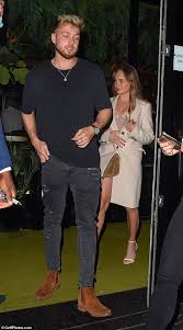They seemed totally in love but everyone was shocked when it came to light that zara mcdermott had secretly cheated on sam thompson with an x factor figure. Sam Thompson Enjoys Dating Gorgeous Brunette After Confirming Split From Zara Mcdermott Fr24 News English