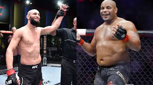 Daniel cormier is an american ufc fighter. Ufc Fans Explode As Daniel Cormier And Khamzat Chimaev Wrestle