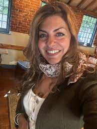 Work meeting idea 💡 Walkie Talkies for the win 🙌🌳