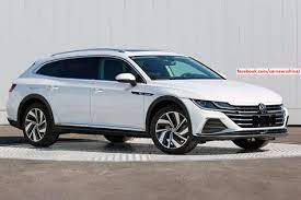 The shapely roof means it has less space than a conventional. Vw Arteon Shooting Brake In China Geleakt Autobild De
