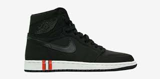 Кроссовки air jordan 1 mid se 'metallic gold'. Fresh Jordan X Psg Drops Headlined By Air Jordan 1 Retro High Og Soccerbible