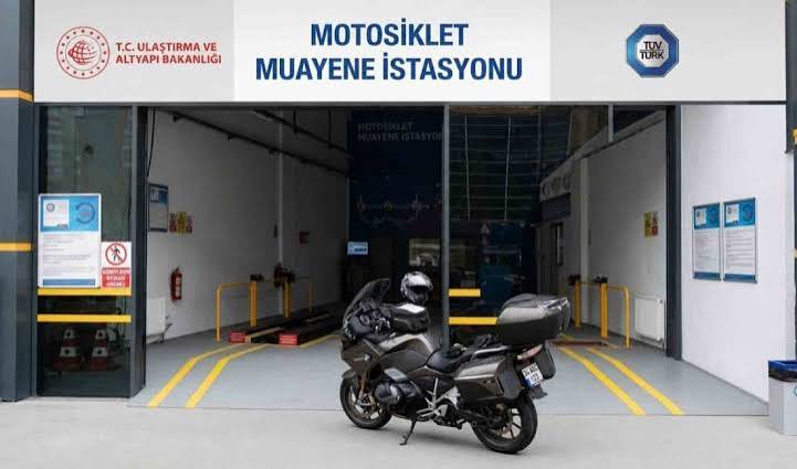 Motosikletinle Güvenli Sürüş İçin TÜVTÜRK Ne Diyor? Yola Çıkmadan Bilmen Gerekenler!