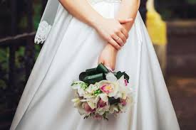 Couples usually enquire with 6 vendors in this category and book 10 months out from their wedding date, typically after a wedding planner and before a photographer. Wow Just Wow Wedding Dress With Pockets Draws Praise Lincolnshire Live
