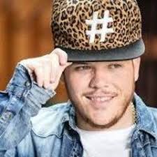 Stream Isabelle Ryan music