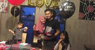 Cuti tanpa rekod isteri bersalin 2020. Tak Perlu Suprise Hadiah Bagai Suami Setia Dah Cukup Buat Isteri Bahagia Pa Ma