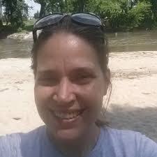 Cindy Colwell's Instagram, Twitter & Facebook