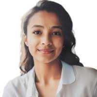 Elia Barbosa's Instagram, Twitter & Facebook