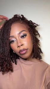 smellslikeyas (@smellslikeyas)