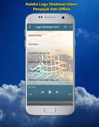 Kali ini akan dishare teks lirik sholawat qomarun sidnan nabi lengkap bahasa. 2020 Lagu Sholawat Penyejuk Hati Android App Download Latest