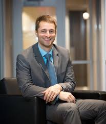 There are reasons why people sue a company. Can You Sue Your Own Insurance Company The Button Law Firm Pllc