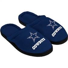 Dallas Cowboys Men S Cupped Sole Slippers Dallas Cowboys Shoes Nfl Outfits Dallas Cowboys