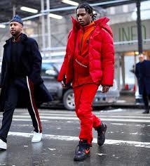 Asap rocky and his entourage get in to an altercation with locals in sweden after one of them claims his headphones got. Styling Tips For 2017 Inspired By Your Favorite Rap Stars Savoir Flair