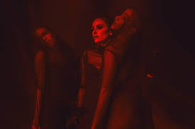 With regard to establishing a new or expanding an already existing entity domiciled in germany, the german supervisory authorities. Alles Ziemlich Special Banks Live In Berlin Musikexpress