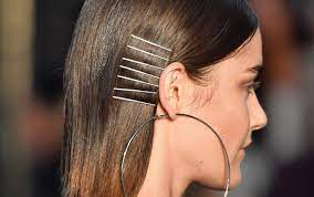 Change up your usual hairdo with some exposed bobby pin designs. Bobby Pin Hairstyles That Are Too Cute Not To Try