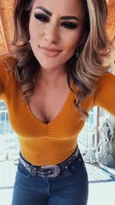 Shoutout to the men who still buy flowers, fill up her tank, plan dates,  open doors & compliment her daily!.. You the real MVP in a generation that  knows nothing about that! #foryou #fyp #anymanofmine ...