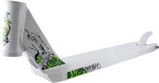 District Dk V2i Scooter Deck Limited Edition Skullaz By District 119 99 The New District Dk V2i Integrated Scooter Deck Is Toys Games Scooter Parts Tricycle