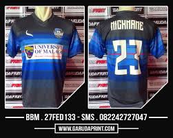 Hal tersebut terjadi karena kain bahan ini memiliki pori yang menyababkannya menjadi lebih mudah menyerap keringat. Mengenal Dry Fit Bahan Kain Favorit Dalam Pembuatan Jersey Printing