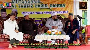 Savesave kuliah ustaz abdullah khairi for later. Institusi Tahfiz Pemangkin Ummah Ustaz Abdullah Khairi Ustaz Haslin Ustaz Aswad Datuk Aswandi Youtube