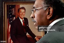 165 Ronald Steele Stock Photos, High-Res Pictures, and Images