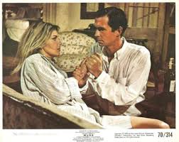 Anthony perkins, né le 4 avril 1932 à new york et mort le 12 septembre 1992 à los angeles, est un acteur et réalisateur américain.il est connu pour son interprétation de norman bates, le personnage principal du film psychose d'alfred hitchcock et de ses suites. Who Is Anthony Perkins Dating Anthony Perkins Girlfriend Wife