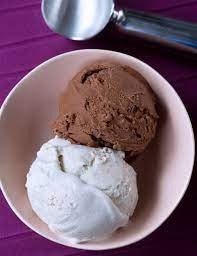 It's nearly as creamy as regular ice cream and has the added benefit of prebiotic fiber inulin! Keto Ice Cream Just 4 Ingredients