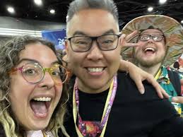 Selfie photo dump part 1: Yes, I got so many it takes 2!! 👀👀👀 I had an  absolutely incredible time seeing so many friends at the Atlanta Disney  Lorcana Challenge!! @lorcanagoons with