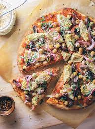 Mediterranean Pizza The Simple Veganista Mediterranean Pizza Healthy Pizza Recipes Veggie Diner