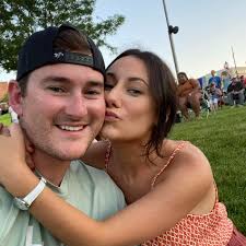 Who is a good hairstylist in Traverse City for wedding hair